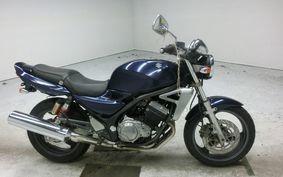 SUZUKI GSX250FX ZR250C