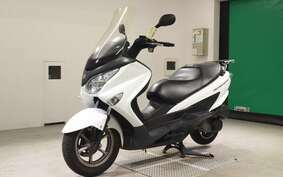 SUZUKI SKYWAVE 200 (Burgman 200) CH41A