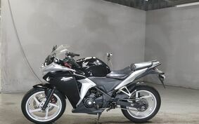 HONDA CBR250R MC41