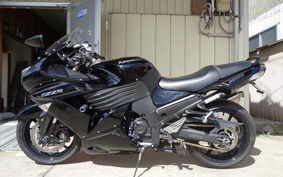 KAWASAKI ZZ1400 NINJA R 2010 ZXT40C