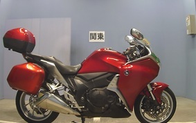 HONDA VFR1200F 2010 SC63