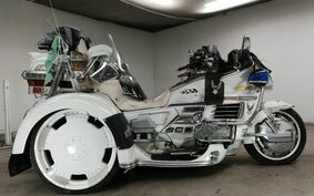 HONDA GL1500 GOLD WING TRIKE SE 1996 SC22