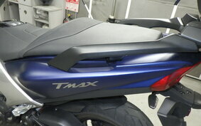 YAMAHA T-MAX 530 DX 2018 SJ15J