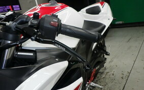 YAMAHA YZF-R25 A RG43J