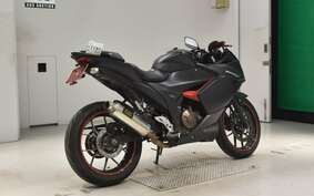 SUZUKI GIXXER 250 SF ED22J