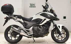 HONDA NC750X DCT 2014 RC72