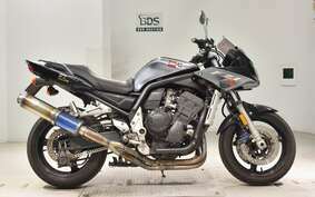 YAMAHA FZS1000 FAZER 2004 RN07