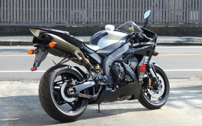 YAMAHA YZF-R1 2004 RN13