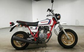 HONDA APE 100 HC07