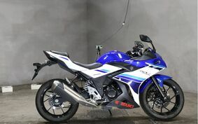 SUZUKI GSX250R DN11A