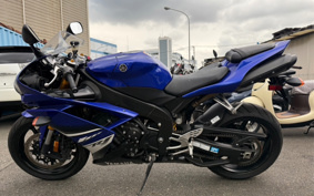 YAMAHA YZF-R1 RN20