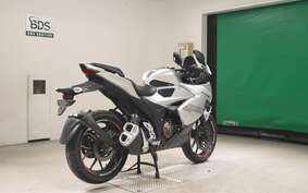 SUZUKI GIXXER 250 SF ED22B