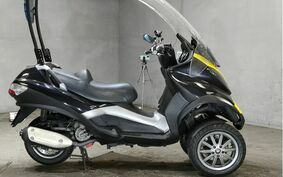 PIAGGIO MP3 250 RL M472