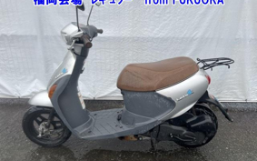 SUZUKI LETS4