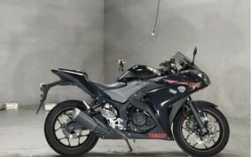 YAMAHA YZF-R25 RG10J