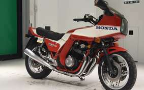 HONDA CB900F 2024 SC09