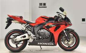 HONDA CBR1000RR 2006 SC57