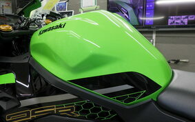 KAWASAKI ZX-25R ZX250E