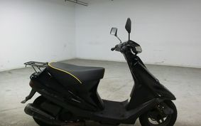 SUZUKI ADDRESS V100 CE11A