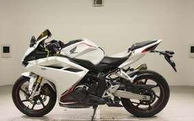 HONDA CBR250RR A MC51