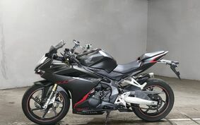 HONDA CBR250RR MC51