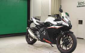 SUZUKI GSX250RA