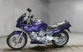 HONDA XELVIS MC25