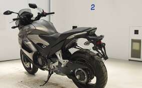 HONDA VFR800X 2014 RC60