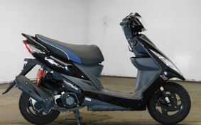 KYMCO VJR125 i SE22