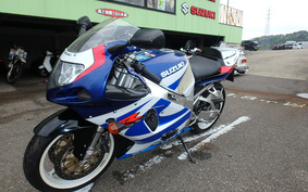 SUZUKI GSX-R750 2000 GR7HA