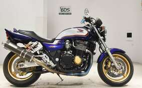 HONDA CB1300SF SUPER FOUR 2002 SC40