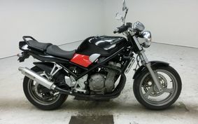 SUZUKI BANDIT 250 GJ74A