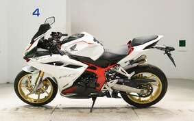 HONDA CBR250RR A MC51