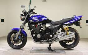 YAMAHA XJR1300 2000 RP03J