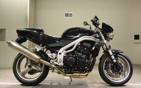 TRIUMPH SPEED TRIPLE 2002 E566XR