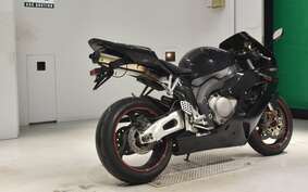 HONDA CBR1000RR 2004 SC57