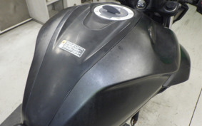 YAMAHA FZ25