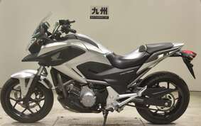 HONDA NC 700 X LD A 2013 RC63