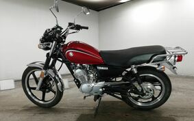 YAMAHA YB125SP PCJL