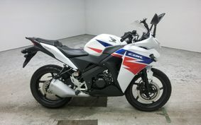 HONDA CBR125R JC50