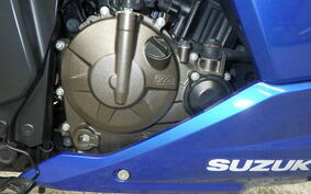 SUZUKI GIXXER 250 SF