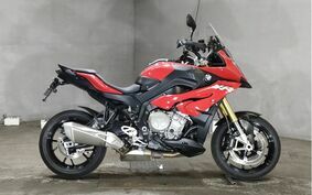 BMW S1000XR 2017 0D03