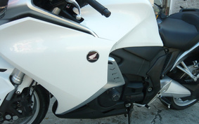 HONDA VFR1200F 2010 SC63