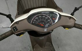 HONDA DIO CESTA AF68