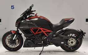 DUCATI DIAVEL Carbon 2012 G100A