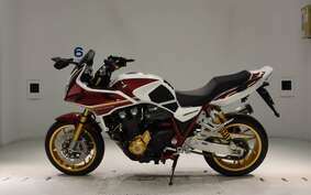 HONDA CB1300SB SUPER BOLDOR SP 2023 SC54