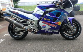 SUZUKI GSX-R1100 1999 GU75A