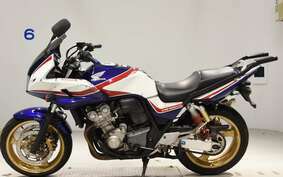 HONDA CB400 SUPER BOLDOR VTEC A 2009 NC42