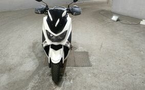 YAMAHA N-MAX 125 SED6J