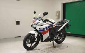 HONDA CBR125R JC50